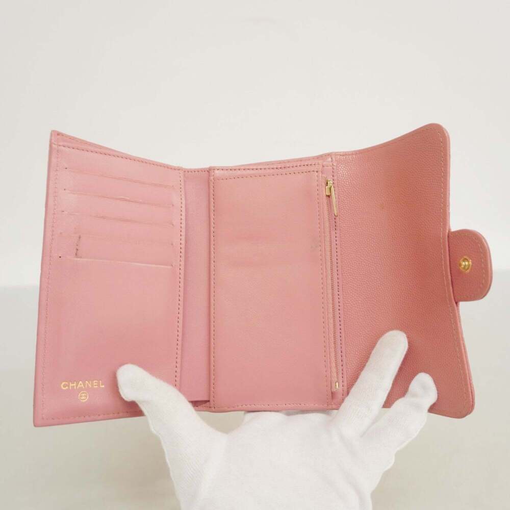 CHANEL Pink Caviar Leather Wallet - Picture 3 of 11